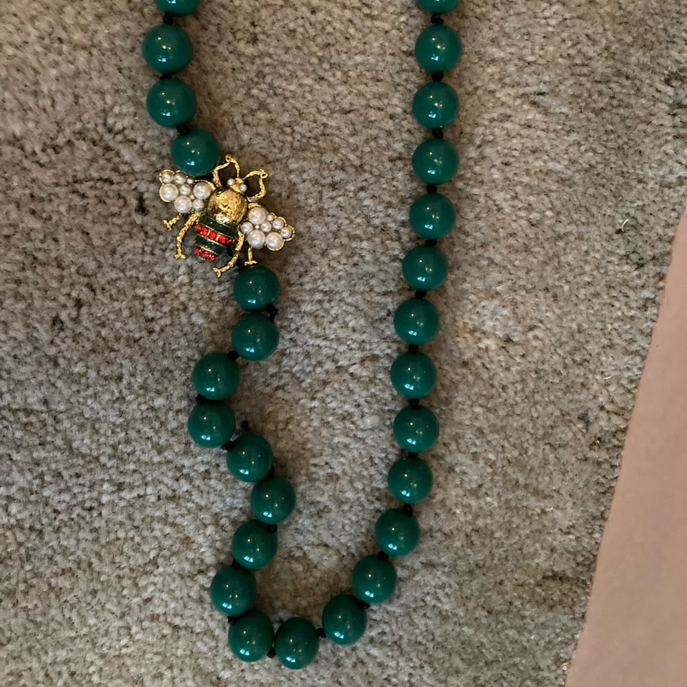 Green bee necklace